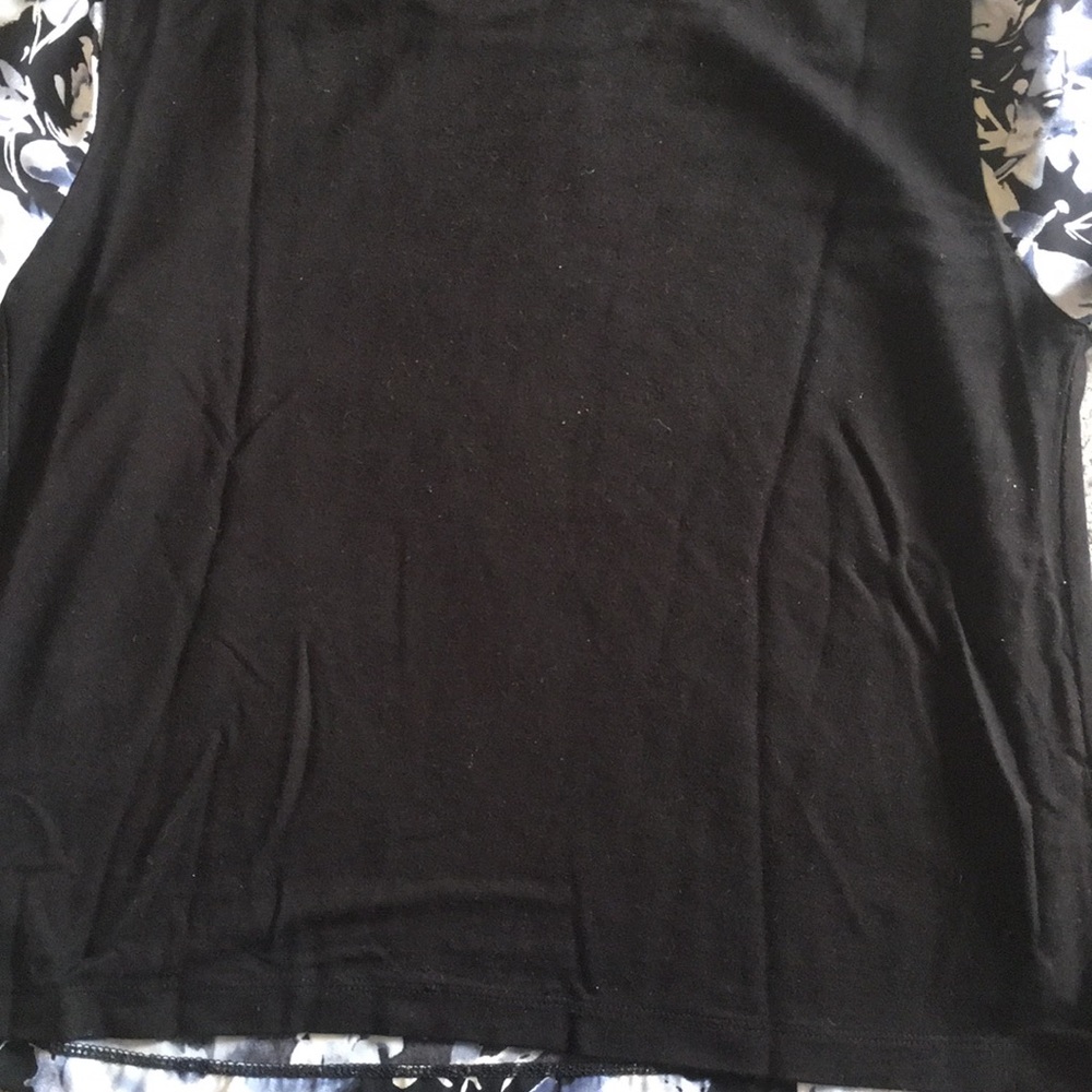 Shirt - Picture 5 of 7